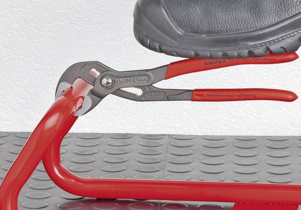 Produktbild: Knipex Cobra 87 05 250 Wasserpumpenzange Schl&uuml;sselweite (metrisch) 46mm 250mm