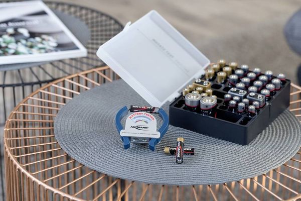 Produktbild: Ansmann Batterietester Check-It Messbereich (Batterietester) 1,2 V, 1,5 V, 3 V, 9 V Akku, Batterie 4000001-510