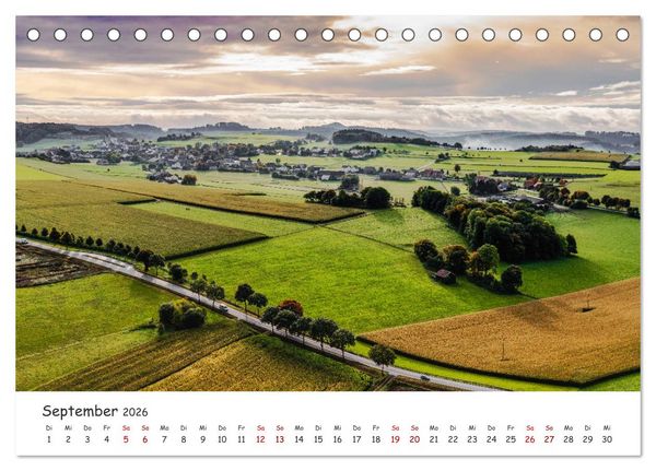 Produktbild: Das Sauerland bei Brilon aus der Vogelperspektive (Tischkalender 2026 DIN A5 quer), CALVENDO Monatskalender