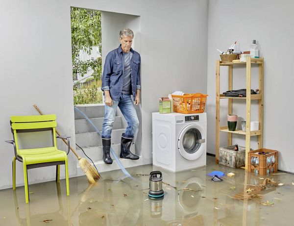 Produktbild: GARDENA 09042-61 16000 Schmutzwasser-Tauchpumpe 16.000 l/h 7 m