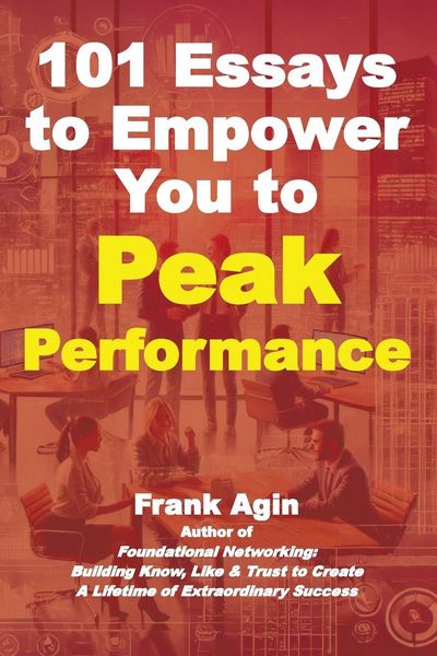 Produktbild: 101 Essays to Empower You to Peak Performance