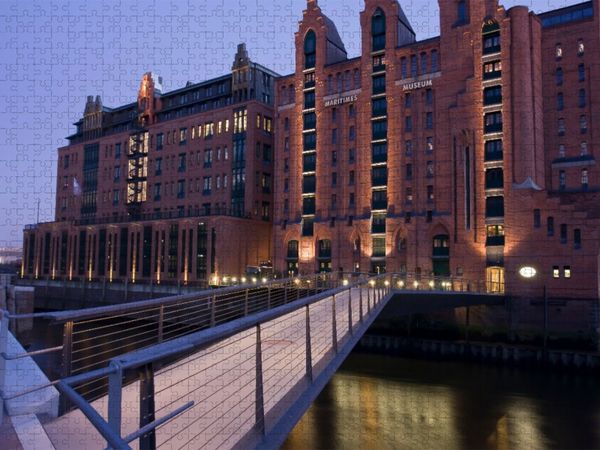 Produktbild: CALVENDO Puzzle Maritimes Museum in der Speicherstadt, Hamburg, Deutschland, Europa | 1000 Teile Lege-Gr&ouml;&szlig;e 64x48cm Foto-Puzzle f&uuml;r gl&uuml;ckliche Stunden