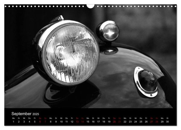 Produktbild: Citro&euml;n 11 CV Traction Avant in schwarzweiss (Wandkalender 2025 DIN A3 quer), CALVENDO Monatskalender
