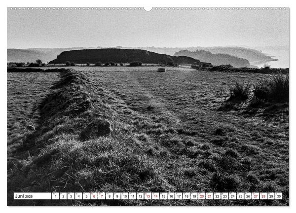 Produktbild: Bretagne Mythen und Steine (Wandkalender 2026 DIN A2 quer), CALVENDO Monatskalender