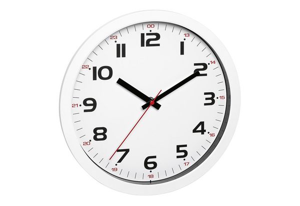 Produktbild: TFA Dostmann 60.3050.02 Quarz Wanduhr 30.5mm x 30.5mm x 3.8mm Wei&szlig;