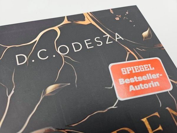 Produktbild: Golden Blood &ndash; A Deal with Darkness