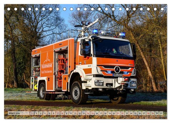 Produktbild: Feuerwehrfahrzeuge (Tischkalender 2026 DIN A5 quer), CALVENDO Monatskalender