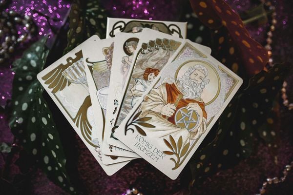 Produktbild: &Auml;therische Visionen (Ethereal Visions) - Das illuminierte Tarot