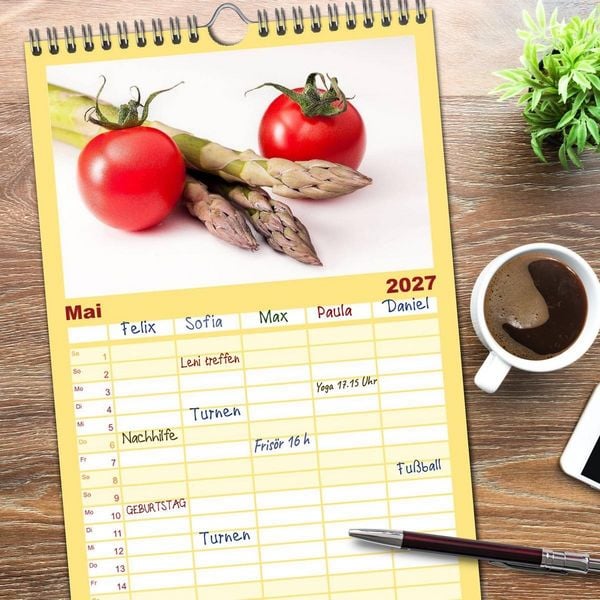 Produktbild: Familienplaner 2027 - Kulinarische Kompositionen mit 5 Spalten (Wandkalender, 21 x 45 cm) CALVENDO