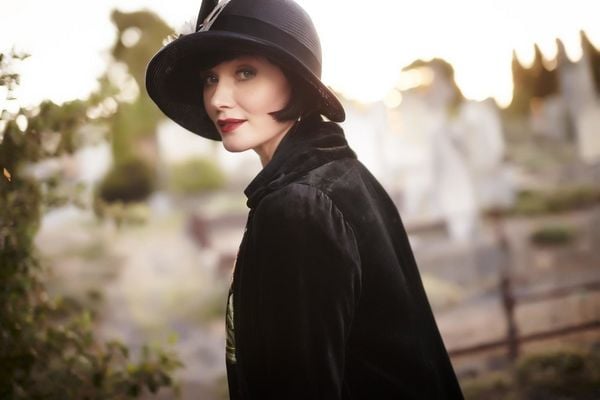 Produktbild: Miss Fishers mysteri&ouml;se Mordf&auml;lle - Die Komplettbox: Alle Episoden der Serie und der Kinofilm - Die Staffeln 1-3 plus "Die Gruft der Tr&auml;nen" [9 BRs]