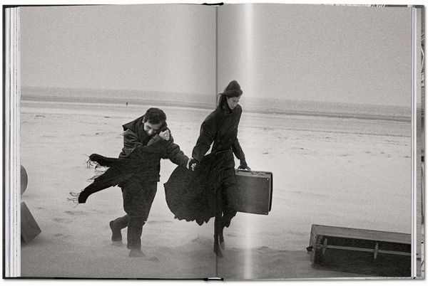 Produktbild: Peter Lindbergh. Azzedine Ala&iuml;a