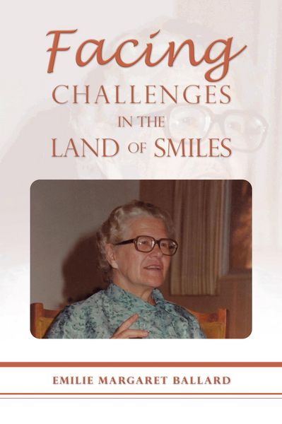 Produktbild: Facing Challenges in the Land of Smiles