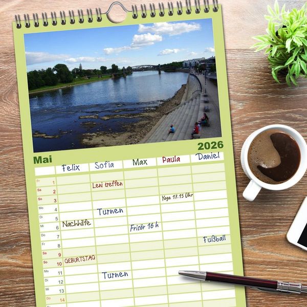 Produktbild: Familienplaner 2026 - Mein Magdeburg 2026 mit 5 Spalten (Wandkalender, 21 x 45 cm) CALVENDO