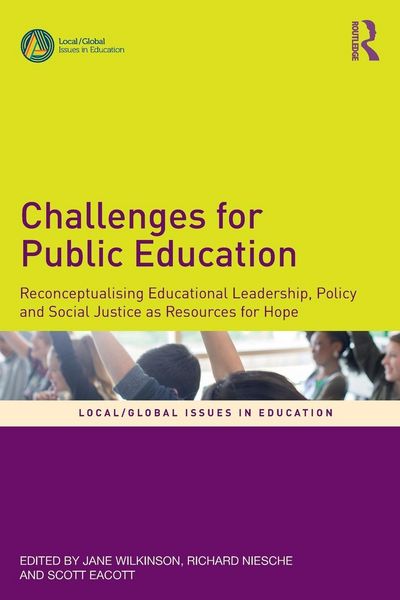 Produktbild: Challenges for Public Education