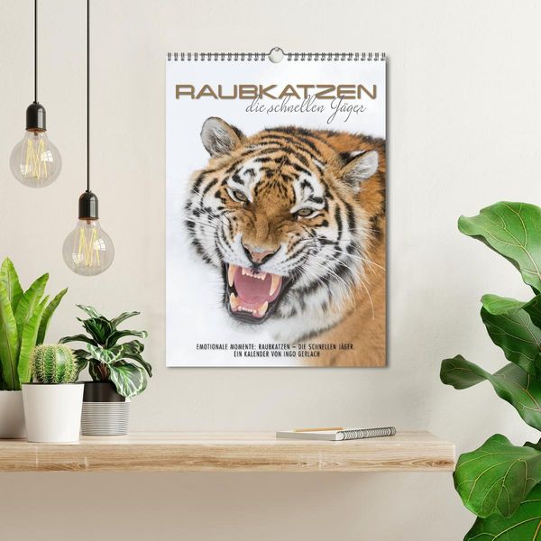 Produktbild: Emotionale Momente: Raubkatzen - die schnellen J&auml;ger. (Wandkalender 2026 DIN A3 hoch), CALVENDO Monatskalender