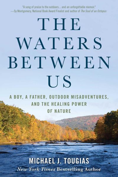 Produktbild: The Waters Between Us
