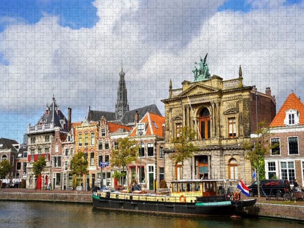 Produktbild: CALVENDO Puzzle Blick auf das Teylers Museum und De Waag in Haarlem | 1000 Teile Lege-Gr&ouml;&szlig;e 64x48cm Foto-Puzzle f&uuml;r gl&uuml;ckliche Stunden