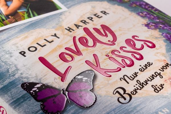 Produktbild: Lovely Kisses. Nur eine Ber&uuml;hrung von dir