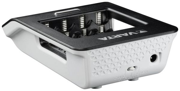 Produktbild: Varta LCD Ultra Fast Ch.+ 4x 56706 Rundzellen-Ladeger&auml;t NiMH Micro (AAA), Mignon (AA)