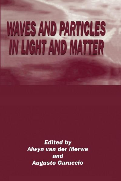 Produktbild: Waves and Particles in Light and Matter