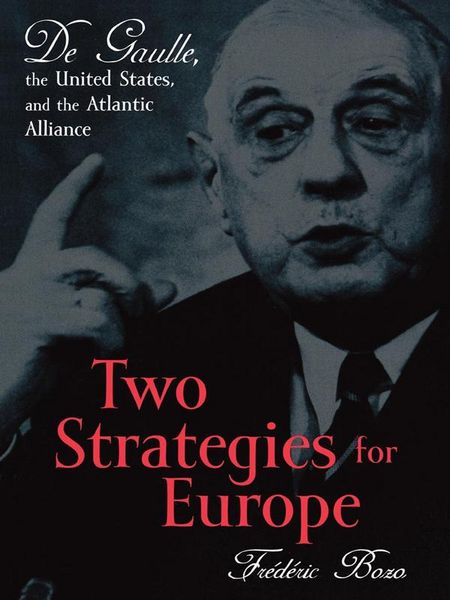 Produktbild: Two Strategies for Europe