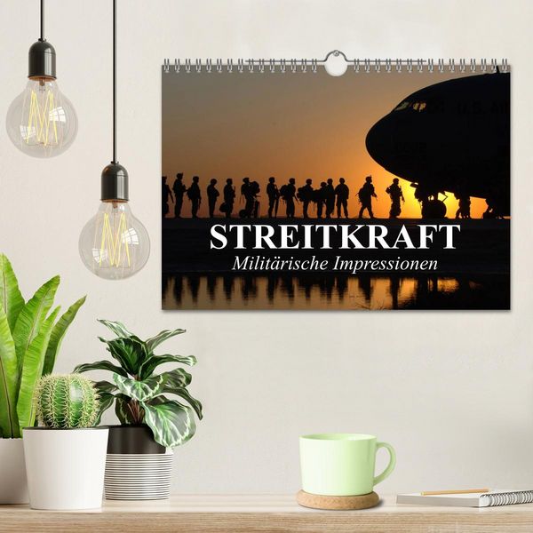 Produktbild: Streitkraft. Milit&auml;rische Impressionen (Wandkalender 2026 DIN A4 quer), CALVENDO Monatskalender