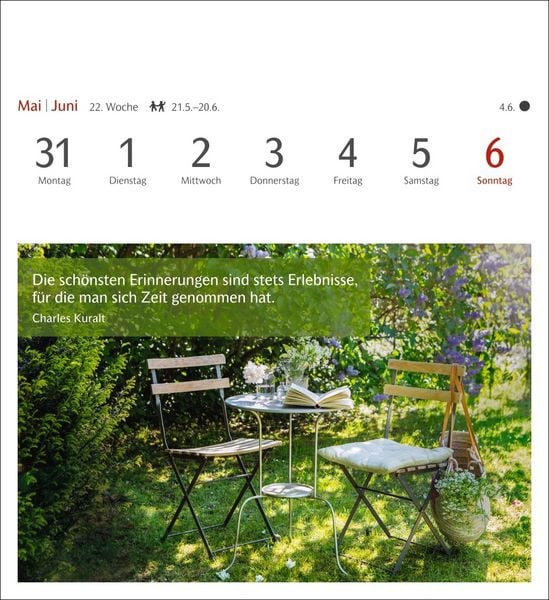 Produktbild: Momente des Gl&uuml;cks Postkartenkalender 2027 - Wochenkalender mit Zitaten, mit 53 Postkarten