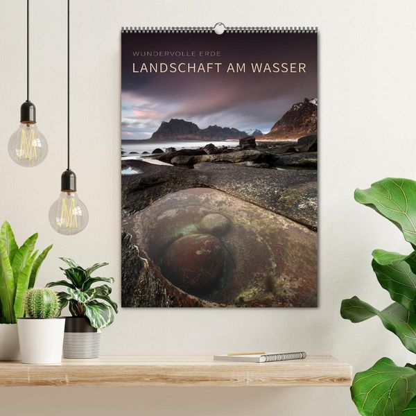 Produktbild: LANDSCHAFT AM WASSER (Wandkalender 2026 DIN A2 hoch), CALVENDO Monatskalender