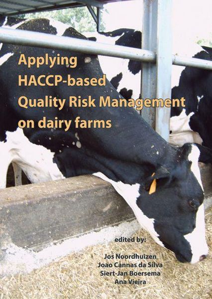 Produktbild: Applying Haccp-Based Quality Risk Management on Dairy Farms
