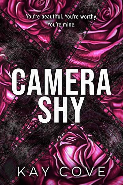 Camera Shy, Taschenbuch von Kay Cove, Simon + Schuster LLC
