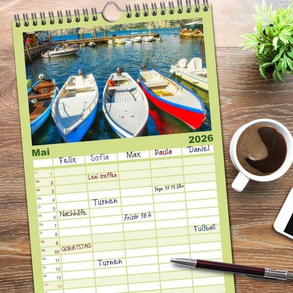 Produktbild: Familienplaner 2026 - Malcesine am Gardasee mit 5 Spalten (Wandkalender, 21 x 45 cm) CALVENDO