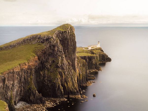 Produktbild: CALVENDO Puzzle Neist Point | 1000 Teile Lege-Gr&ouml;&szlig;e 64 &times; 48 cm Foto-Puzzle f&uuml;r gl&uuml;ckliche Stunden
