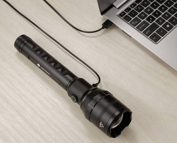 Produktbild: TOOLCRAFT TO-8578260 TO-8578260 LED Taschenlampe mit USB-Schnittstelle akkubetrieben 10.000 lm 10 h 730 g