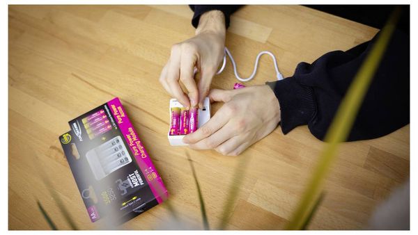 Produktbild: Ansmann Pure Power Set 4&times; Mignon AA Akkus und Lademodul Mignon (AA)-Akku Li-Ion 3250 mAh 1.5 V 1 St.