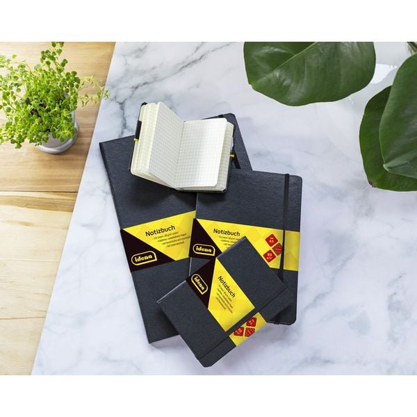 Produktbild: Idena Notizbuch 80g/m&sup2; blanko schwarz DIN A4 192 Seiten