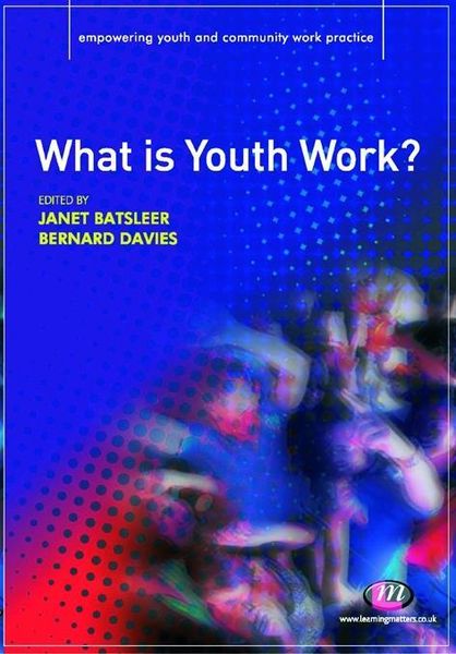 Produktbild: What is Youth Work?