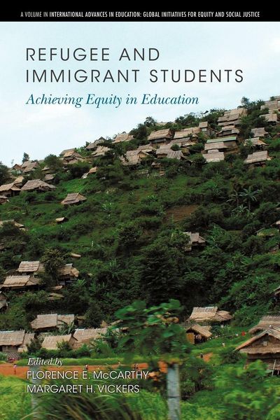 Produktbild: Refugee and Immigrant Students