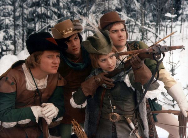 Produktbild: Drei Haseln&uuml;sse f&uuml;r Aschenbr&ouml;del (Filmjuwelen / DEFA-M&auml;rchen)
