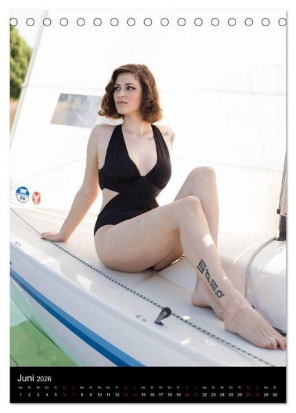 Produktbild: Schiff Ahoi - Swiss Sailor Babes (Tischkalender 2026 DIN A5 hoch), CALVENDO Monatskalender