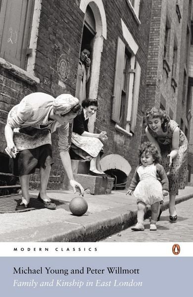 Produktbild: Family and Kinship in East London