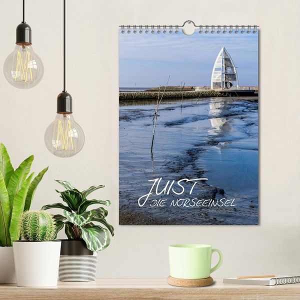 Produktbild: JUIST - DIE NORDSEEINSEL (Wandkalender 2026 DIN A4 hoch), CALVENDO Monatskalender