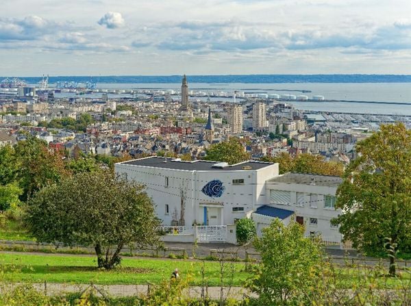 Produktbild: CALVENDO Puzzle Ausblick vom ehemaligen Fort von Sainte-Adresse in Le Havre | 2000 Teile Lege-Gr&ouml;&szlig;e 90x67cm Foto-Puzzle f&uuml;r gl&uuml;ckliche Stunden