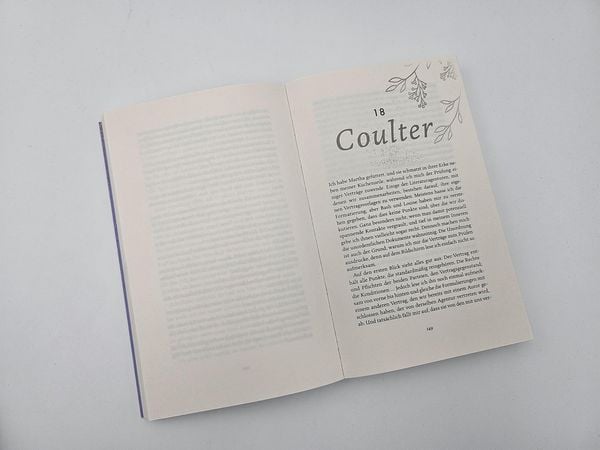 Produktbild: Chapters unfinished