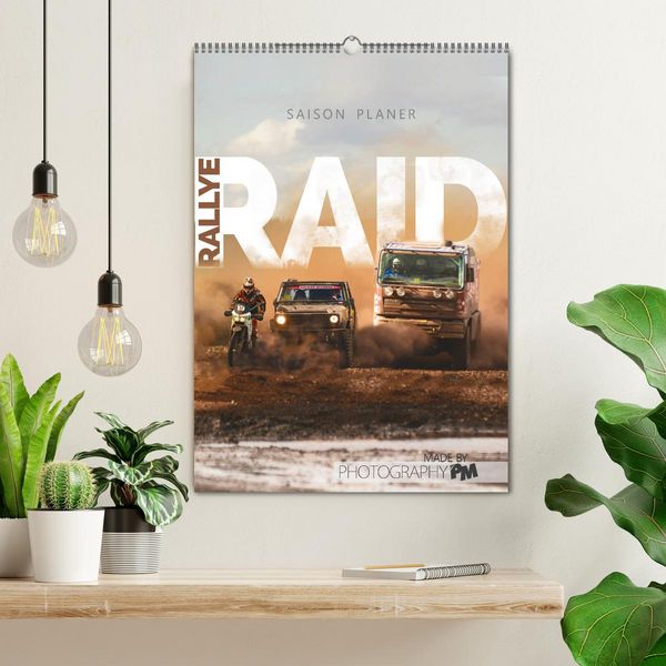 Produktbild: RALLYE RAID - Saison Planer (Wandkalender 2026 DIN A2 hoch), CALVENDO Monatskalender