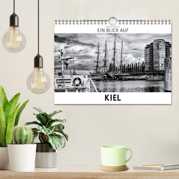 Produktbild: Ein Blick auf Kiel (Wandkalender 2026 DIN A4 quer), CALVENDO Monatskalender
