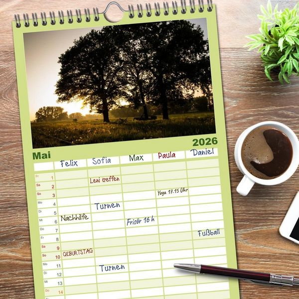 Produktbild: Familienplaner 2026 - Wald mit 5 Spalten (Wandkalender, 21 x 45 cm) CALVENDO