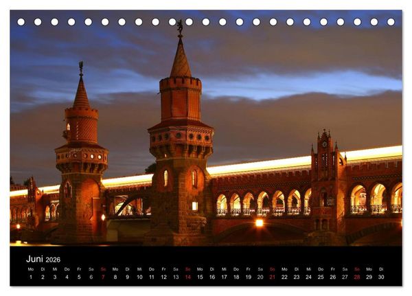 Produktbild: BERLIN ZUR BLAUEN STUNDE (Tischkalender 2026 DIN A5 quer), CALVENDO Monatskalender