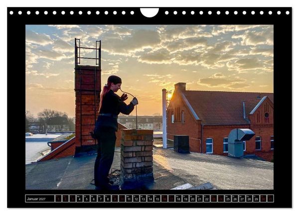 Produktbild: Schornsteinfeger in Berlin - Die Gl&uuml;cklichmacher (Wandkalender 2027 DIN A4 quer), CALVENDO Monatskalender
