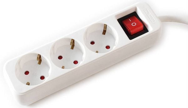 Produktbild: Value 19.99.1078 Steckdosenleiste mit Schalter Wei&szlig; Schutzkontakt 1St.