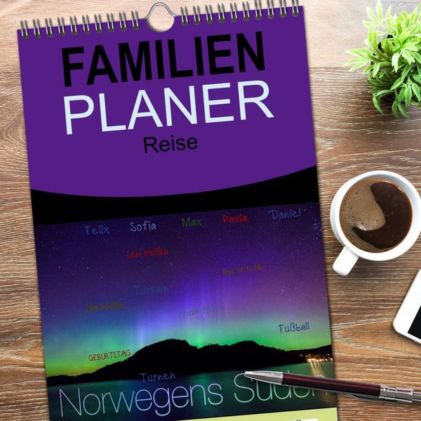 Produktbild: Familienplaner 2026 - Norwegens S&uuml;den mit 5 Spalten (Wandkalender, 21 x 45 cm) CALVENDO